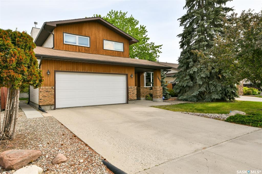 2410 Swayze Crescent - Photo 1