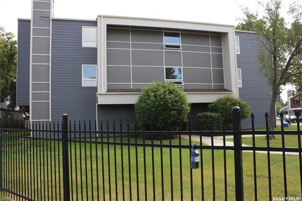 510 Prairie Avenue - Photo 1
