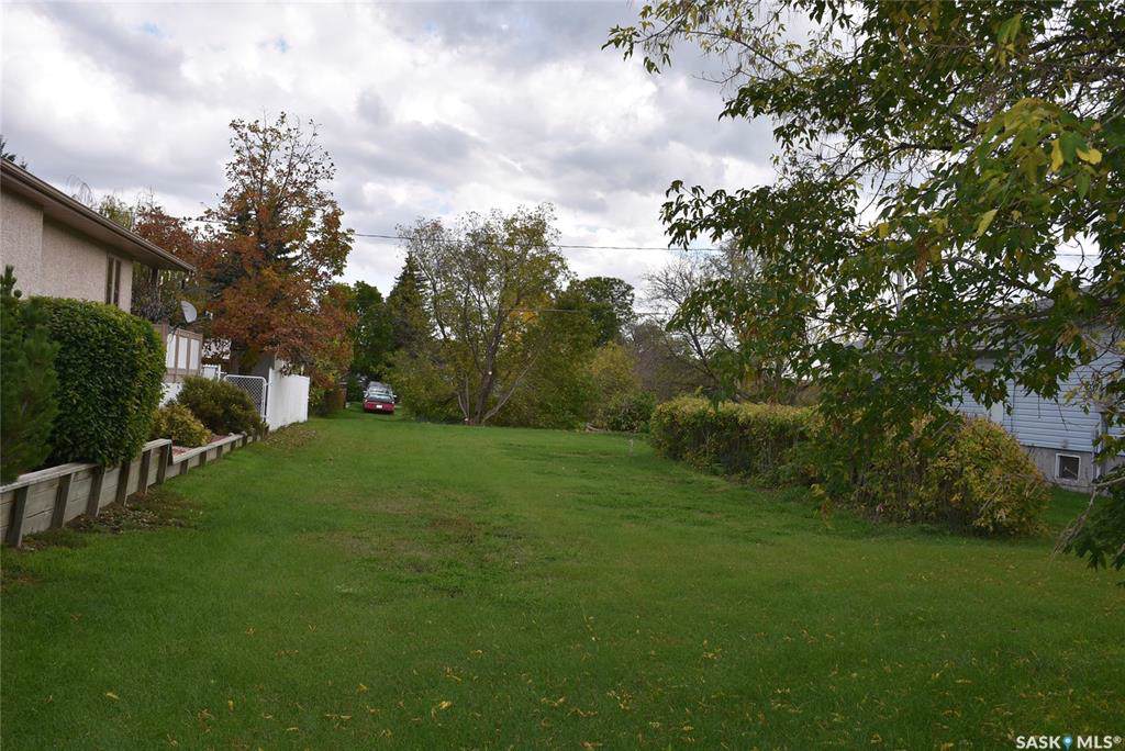 685 Boundary Avenue - Photo 1
