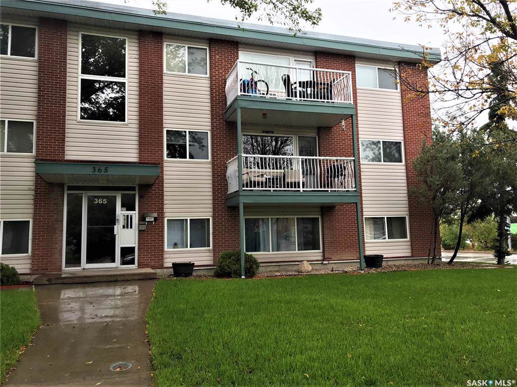 365 Angus Street - Photo 1