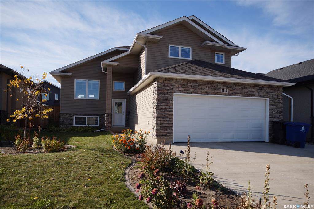 1815 Pohorecky Crescent - Photo 1