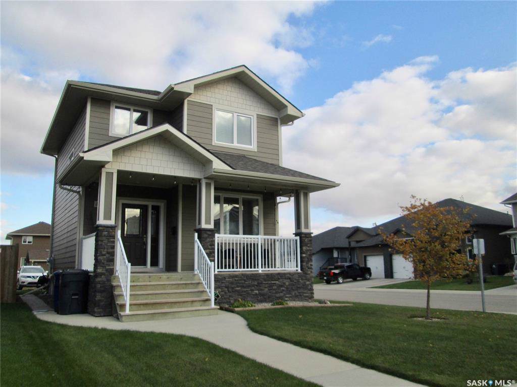 430 Redwood Crescent - Photo 1