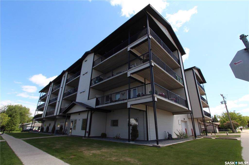 220 Mccallum Avenue - Photo 1