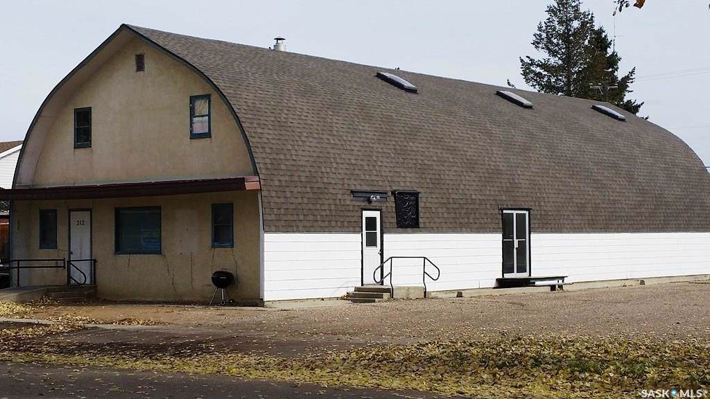 212 Maple Street - Photo 1