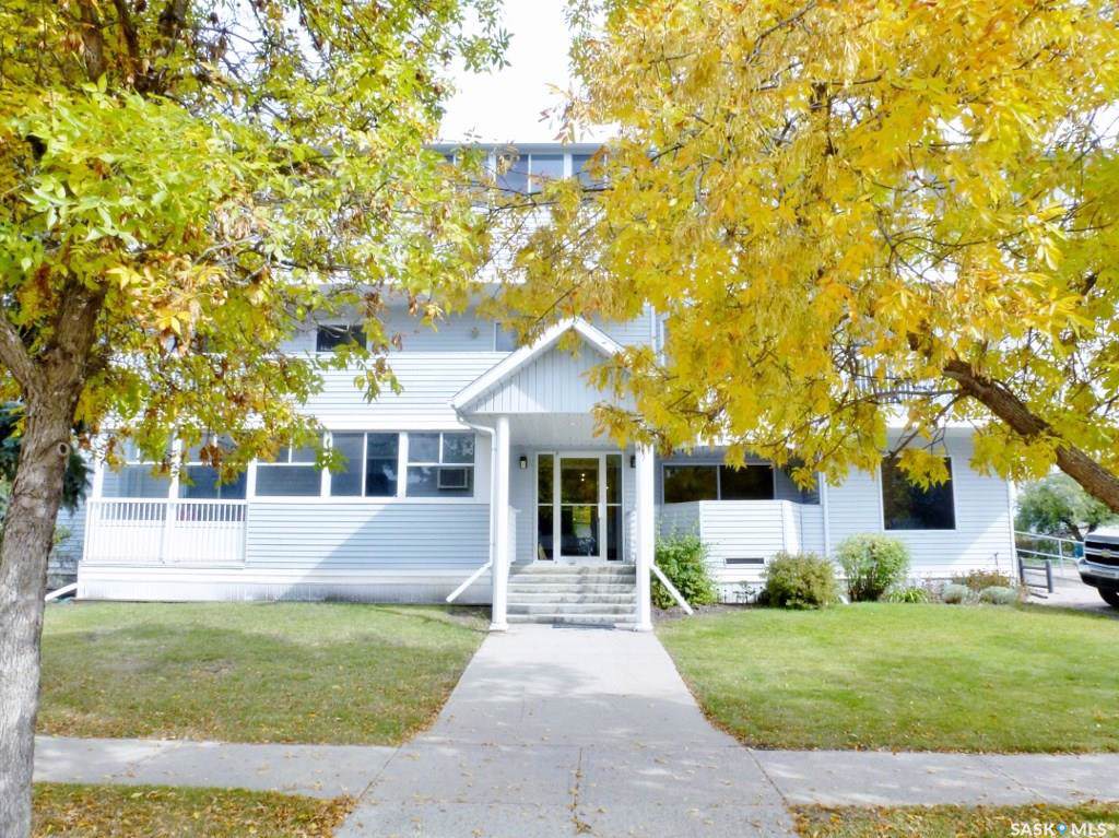 119 4th Avenue - Photo 1