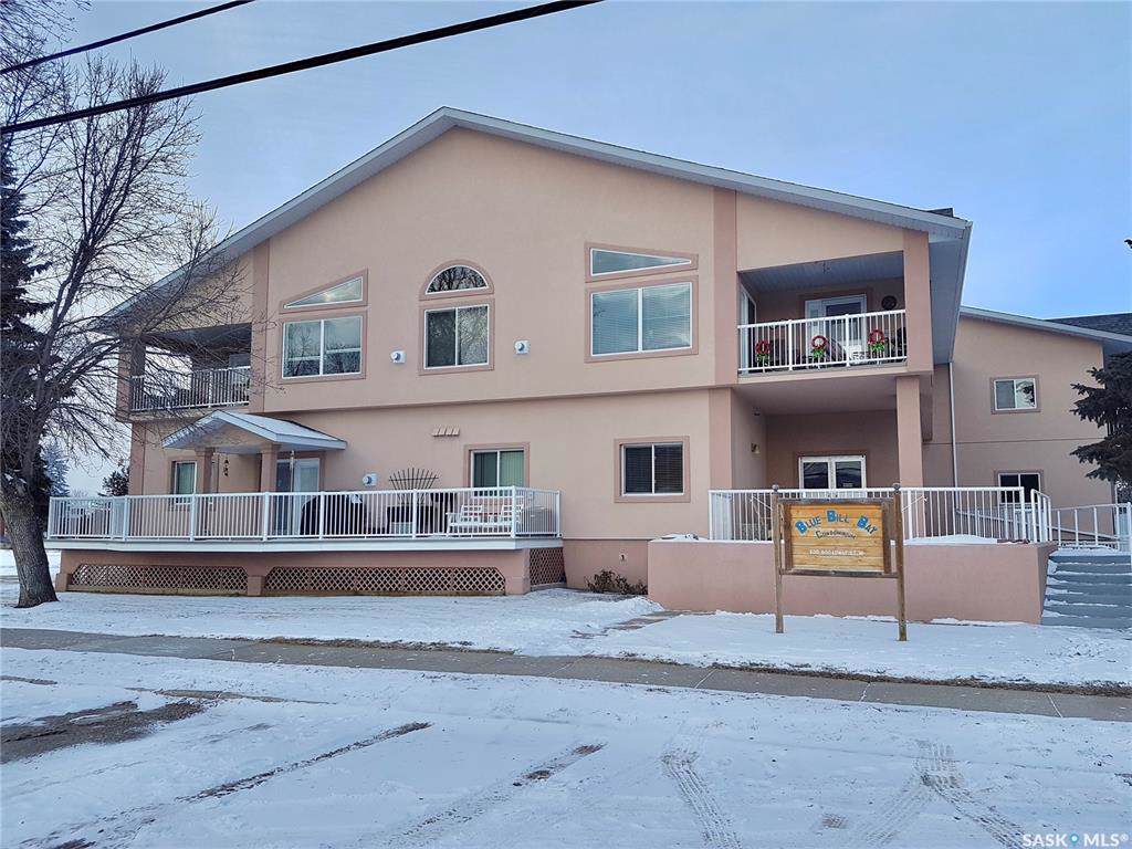 600 Broadway Street - Photo 1