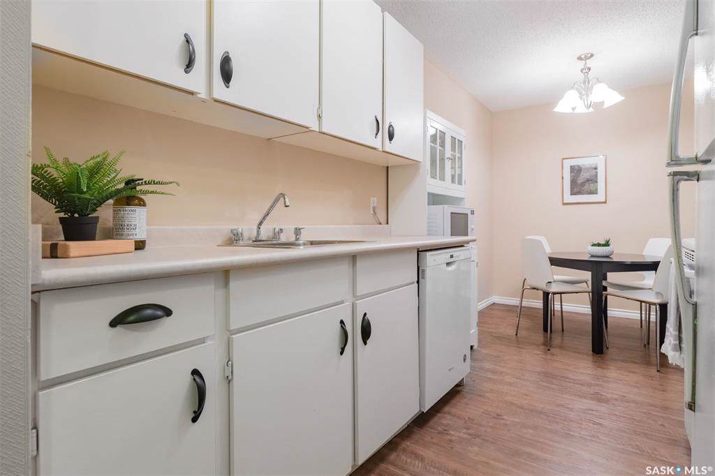 425 115th Street - Photo 1