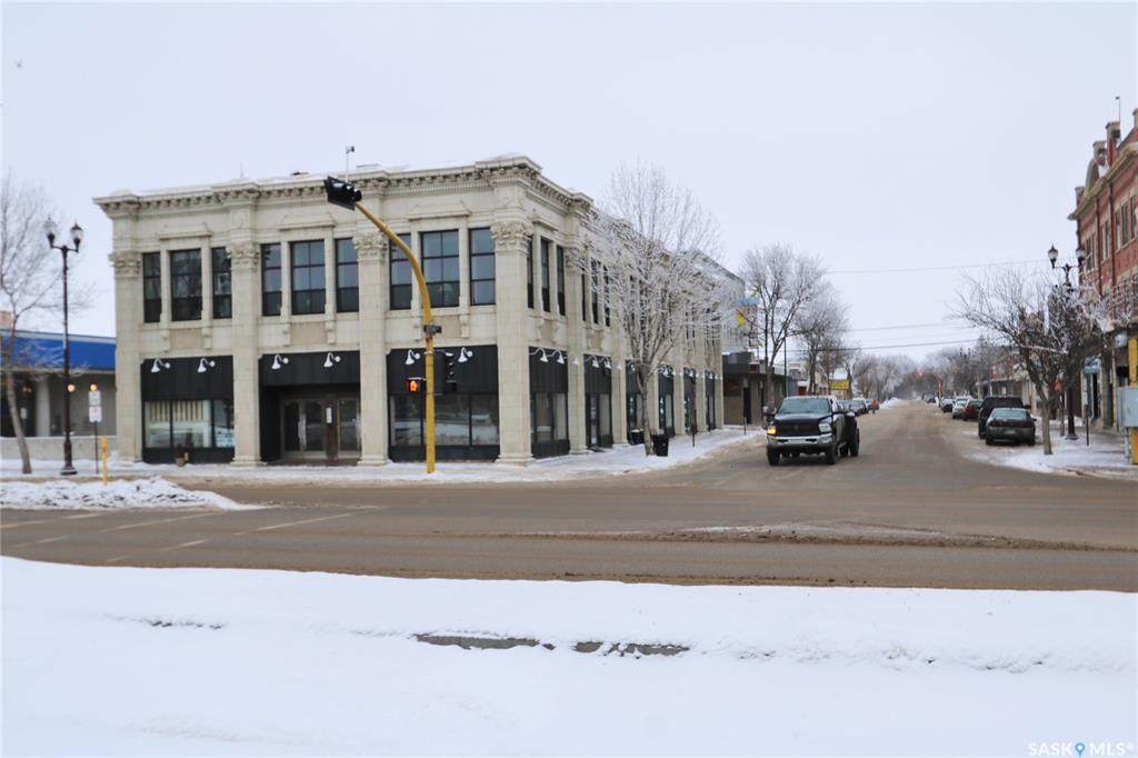 19 Broadway Street - Photo 1