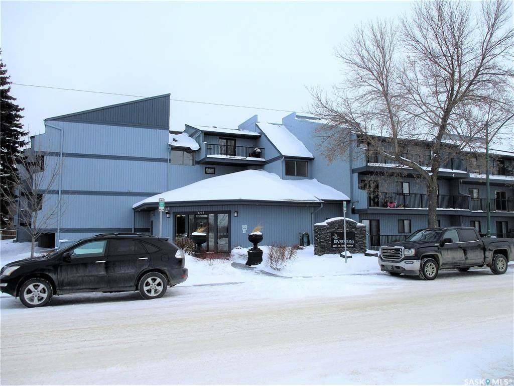 2233 St Henry Avenue - Photo 1