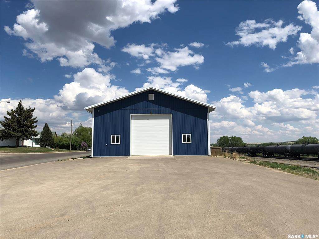650 North Railway Street - Photo 1