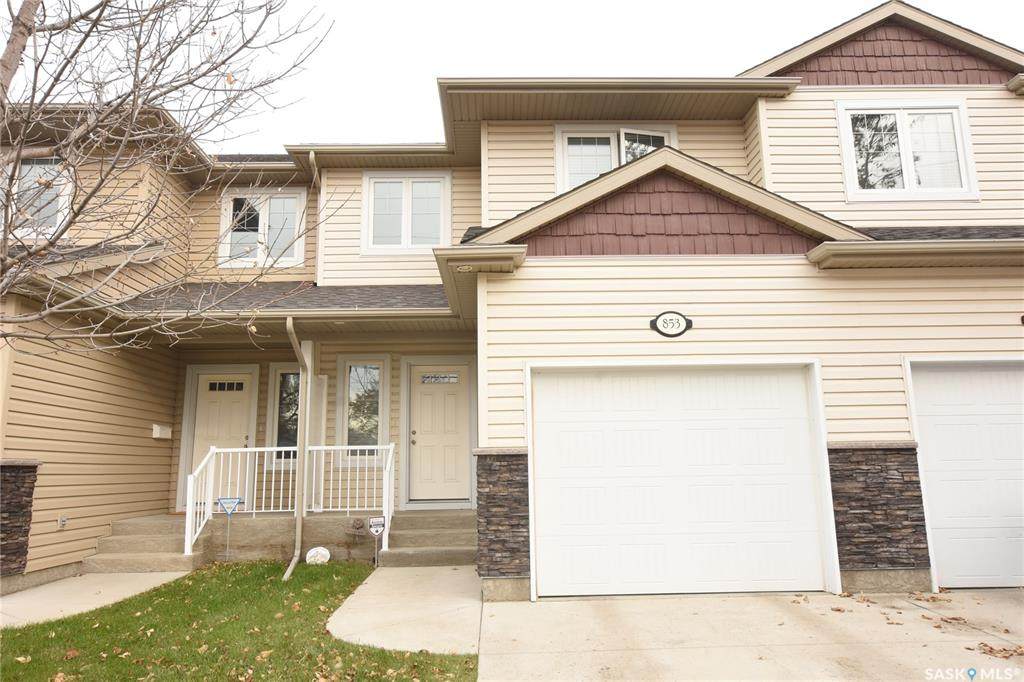 853 Connaught Street - Photo 1