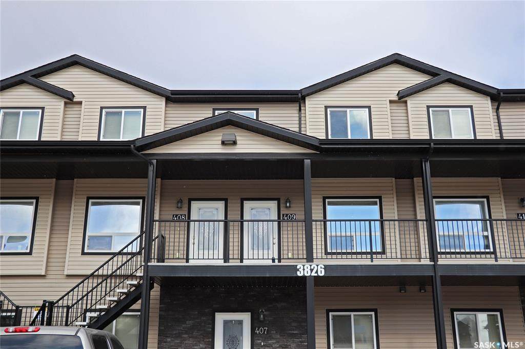 3826 Dewdney Avenue - Photo 1