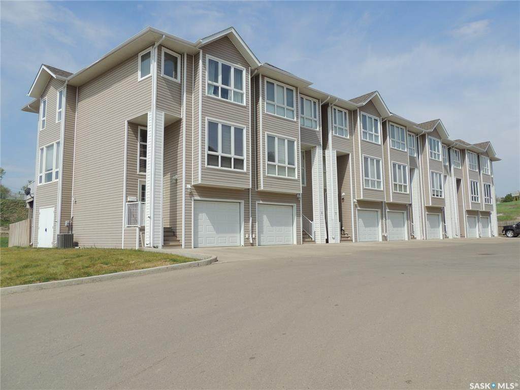 697 Sun Valley Drive - Photo 1