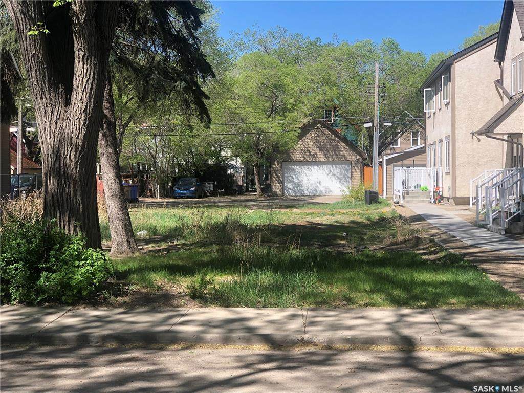 1932 Robinson Street - Photo 1