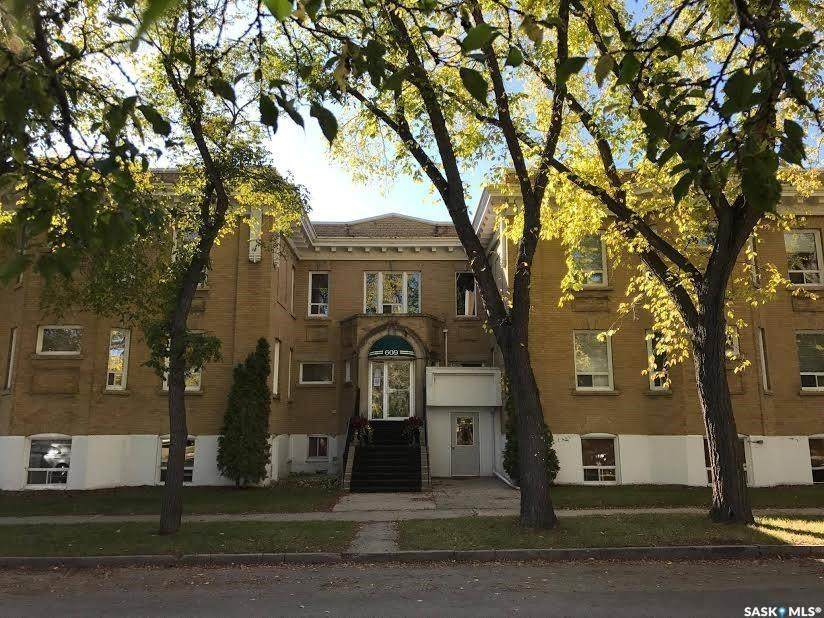 609 King Street - Photo 1
