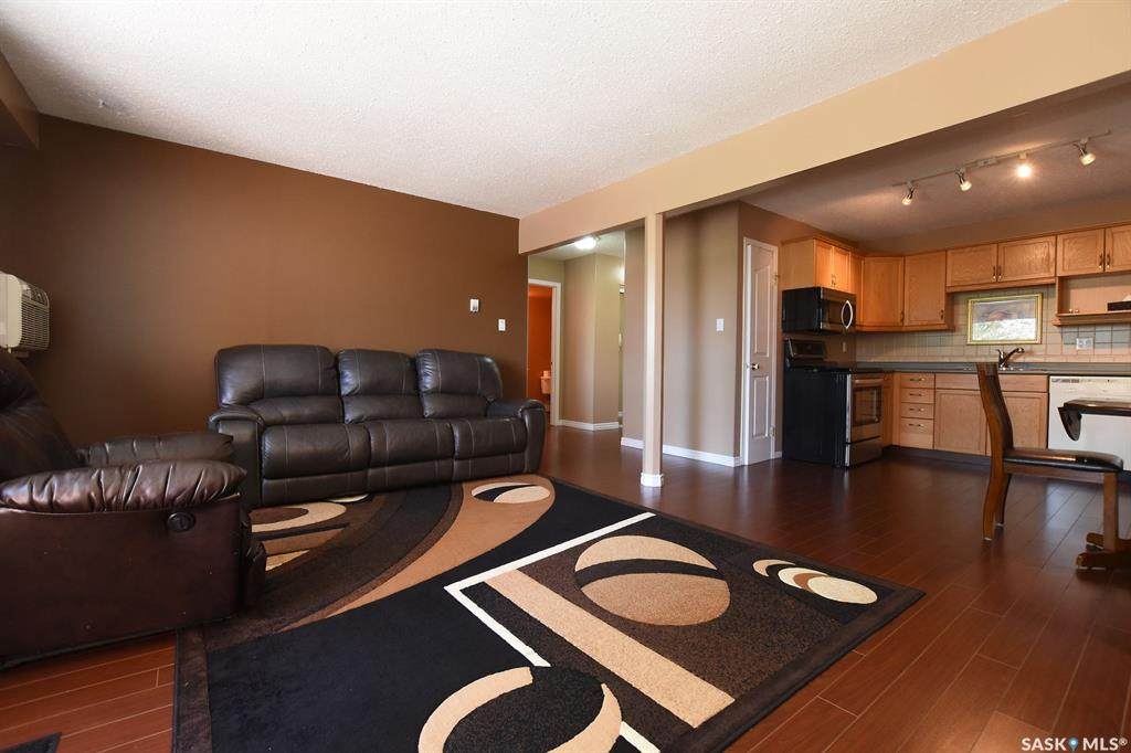 365 Angus Street - Photo 1