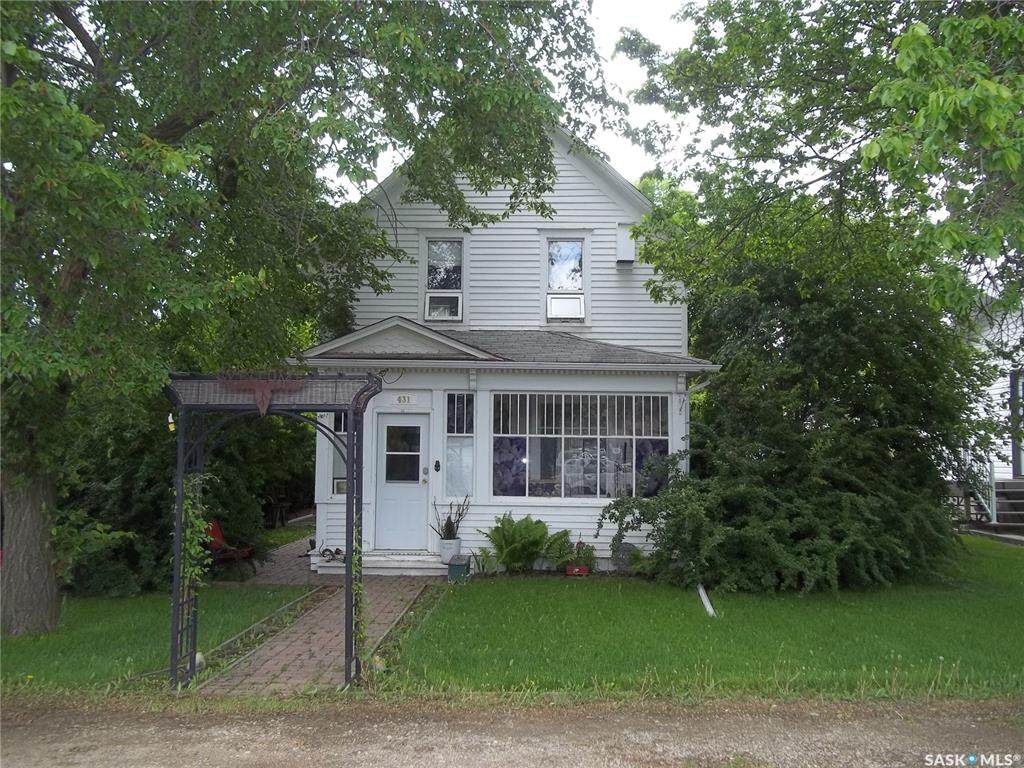 431 4th Street - Photo 1