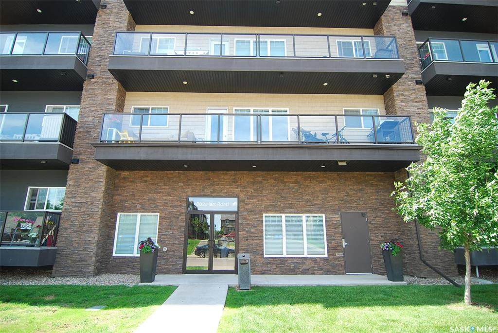 702 Hart Road - Photo 1