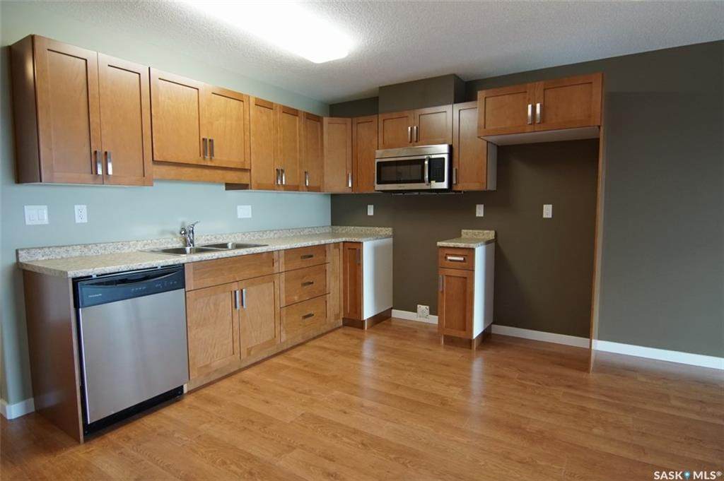 135 Beaudry Crescent - Photo 1