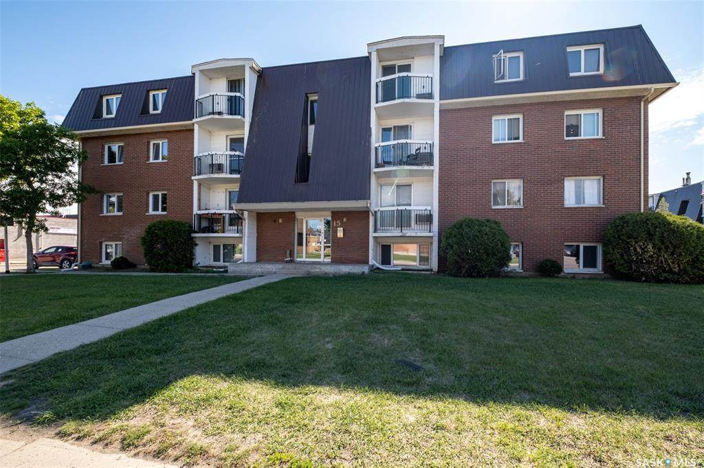 15 Centennial Street - Photo 1