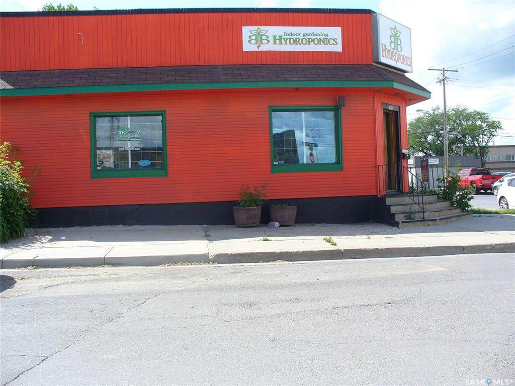 1404 Cornwall Street - Photo 1