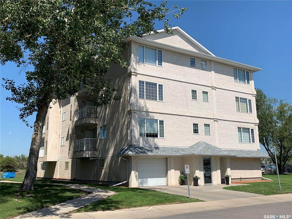 28 Kleisinger Crescent - Photo 1