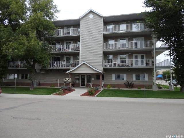2006 7th Street - Photo 1