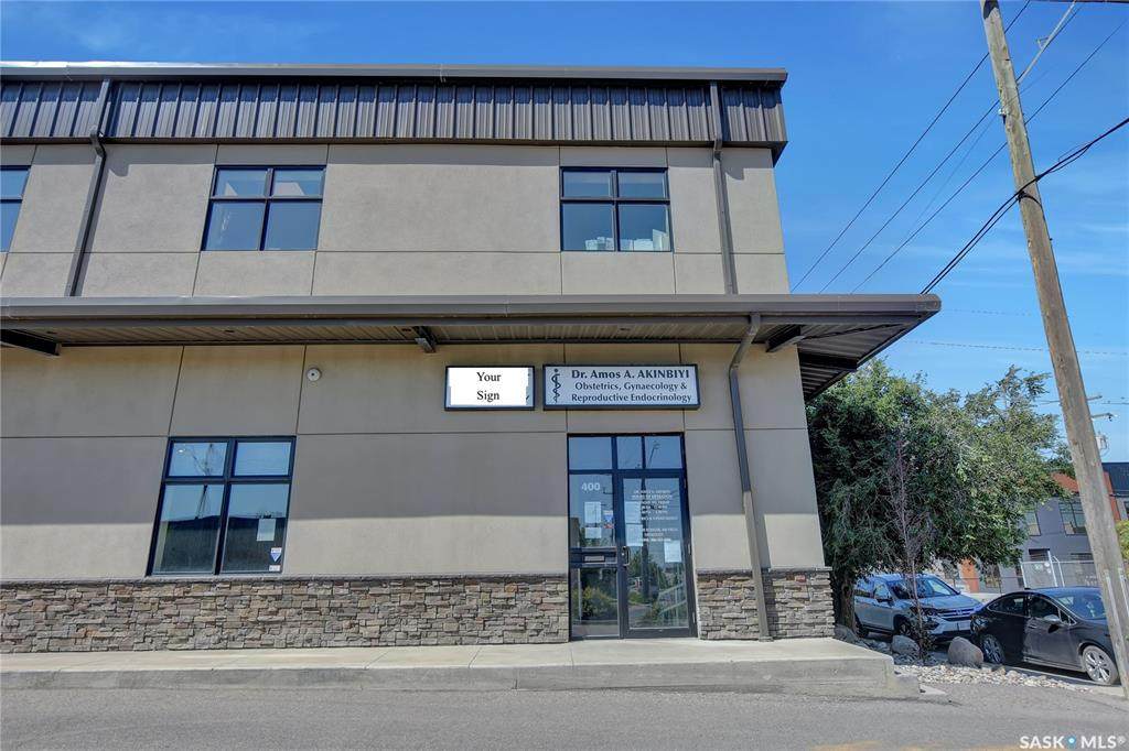 400 Dewdney Avenue - Photo 1