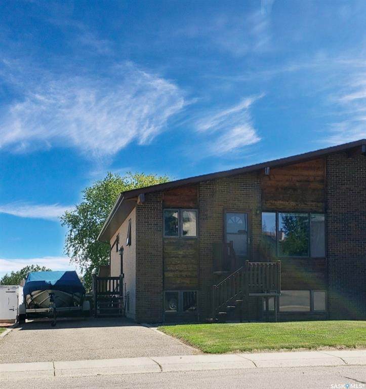 360 Cowie Crescent - Photo 1