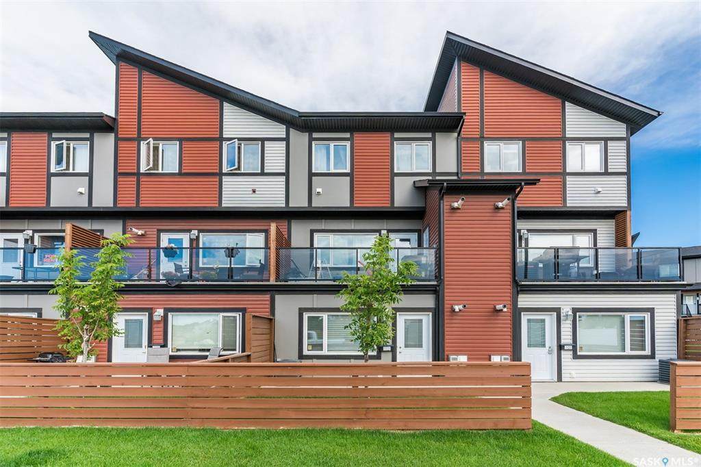 102 Manek Road - Photo 1