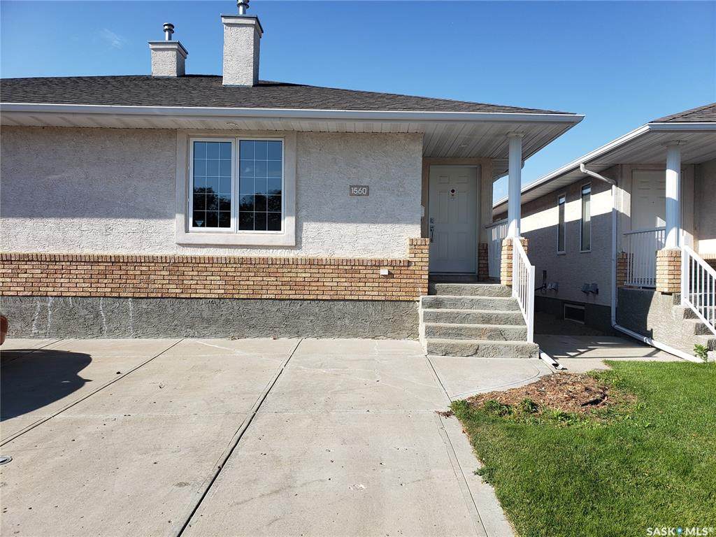 1560 Wascana Villa Road - Photo 1