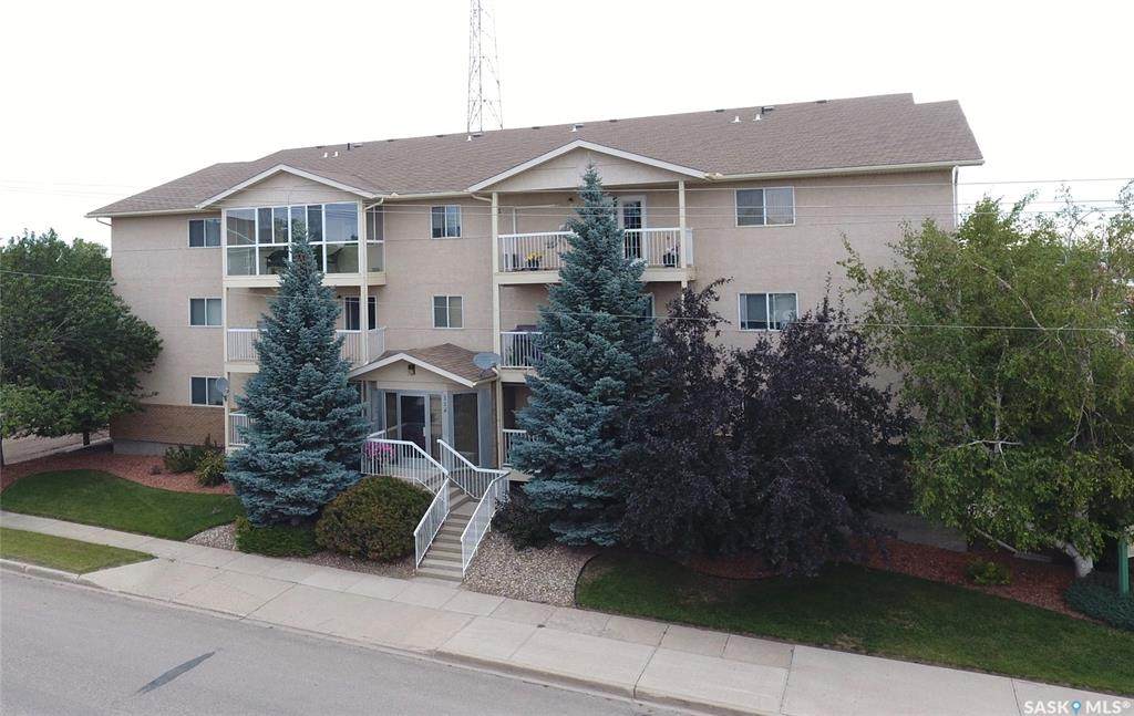 118 2nd Avenue - Photo 1