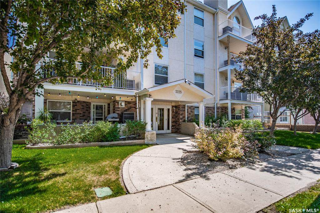 2225 Angus Street - Photo 1