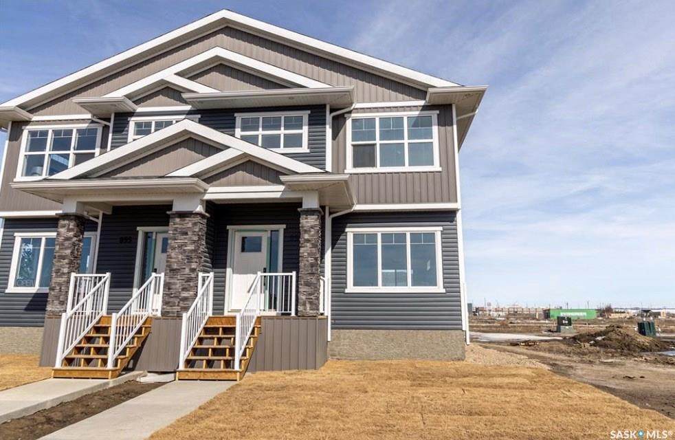 883 Mcfaull Rise - Photo 1