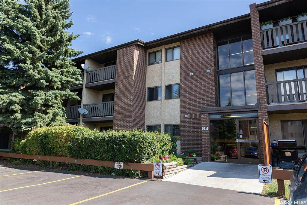311 Tait Crescent - Photo 1
