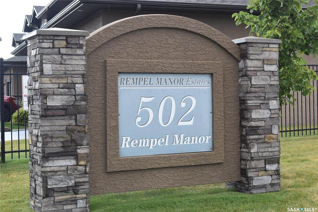 502 Rempel Manor - Photo 1