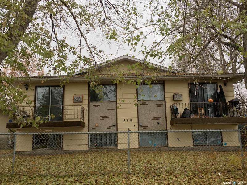568 6th Street - Photo 1