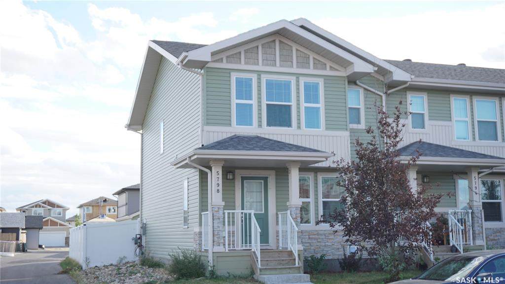 5798 Glide Crescent - Photo 1