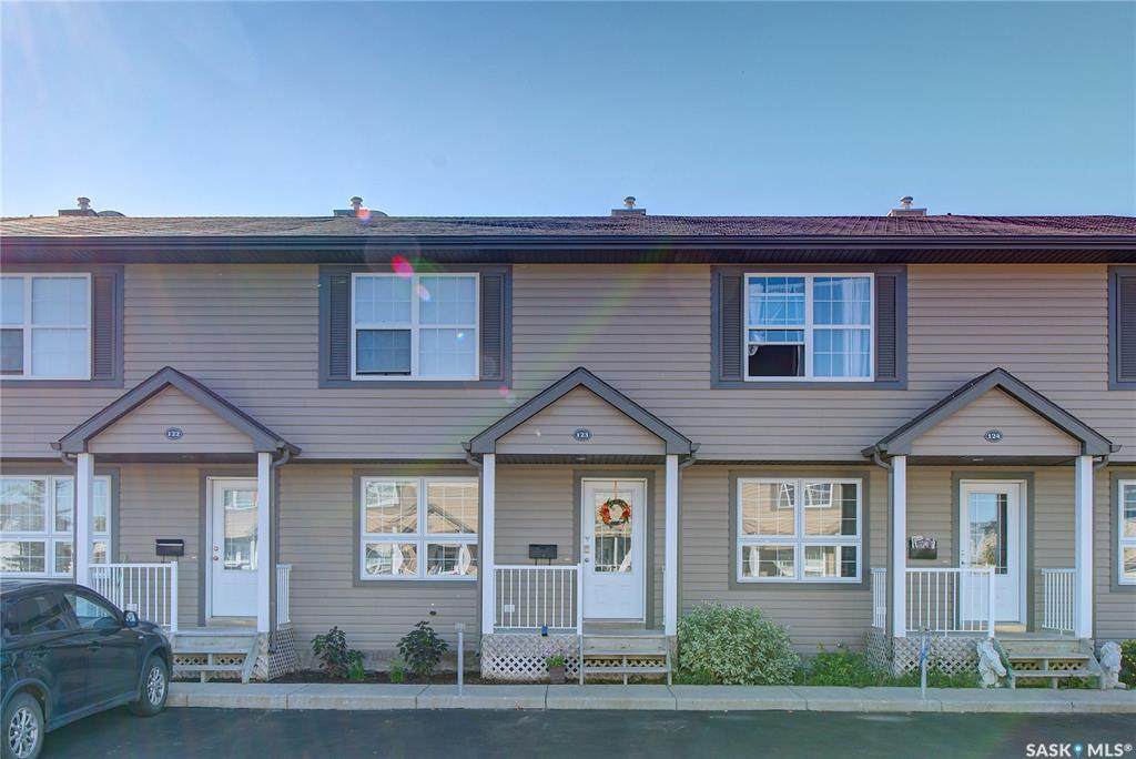 700 2nd Avenue - Photo 1
