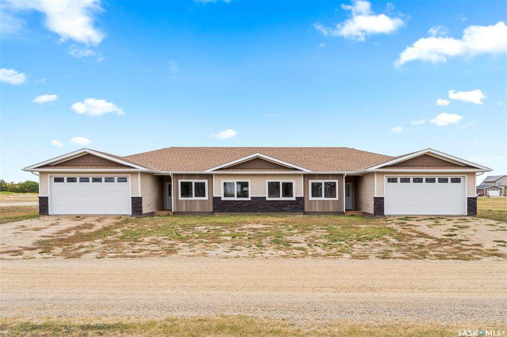 185 Sarah Drive - Photo 1