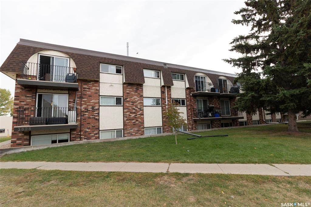 3825 Luther Place - Photo 1