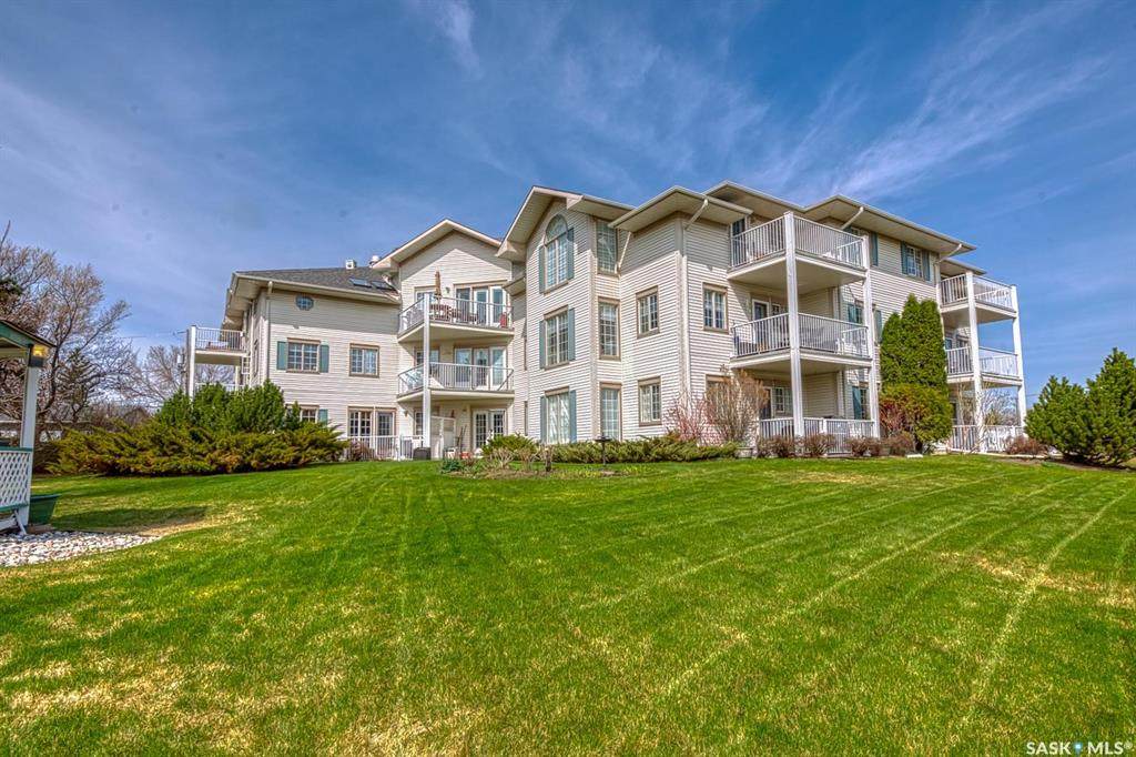 4025 Hill Avenue - Photo 1