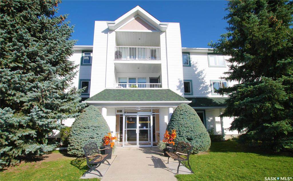 331 Macoun Drive - Photo 1
