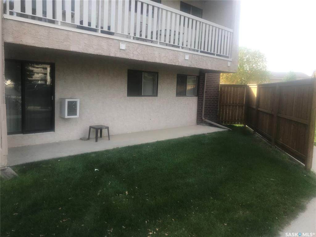 310 Stillwater Drive - Photo 1