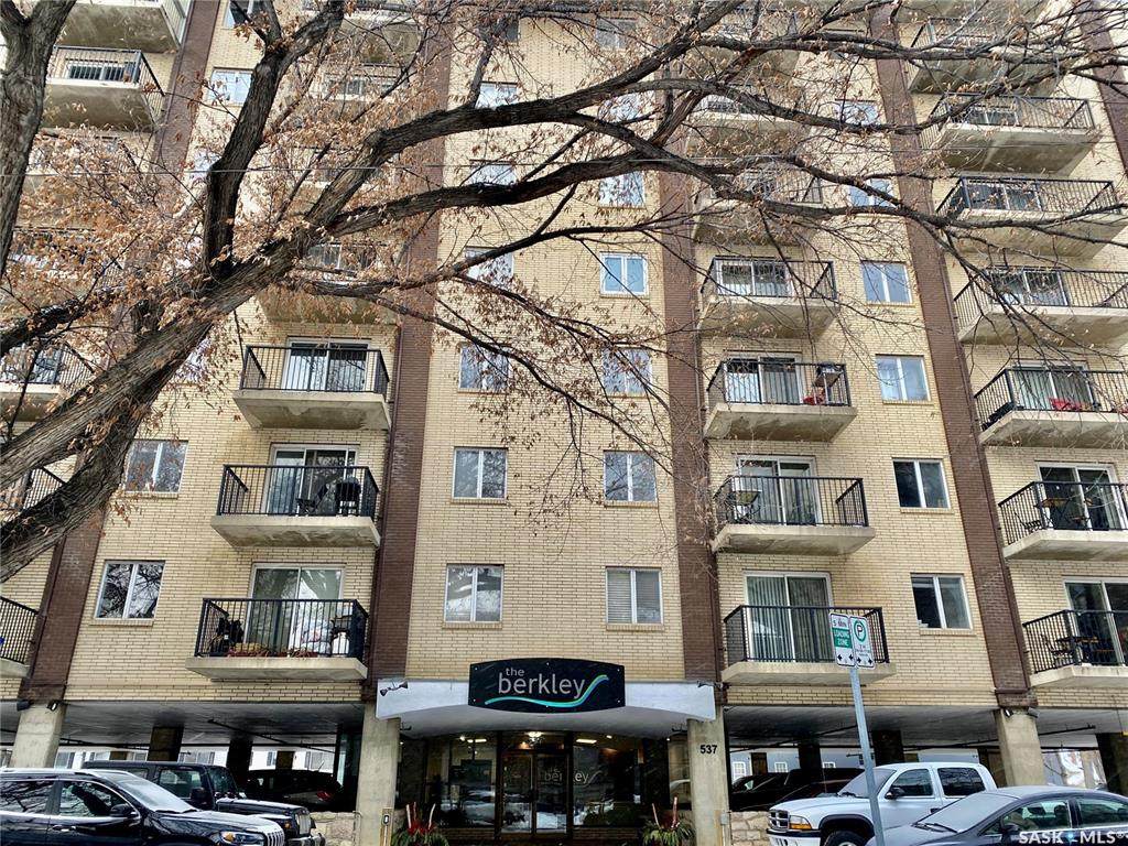 537 4th Avenue - Photo 1