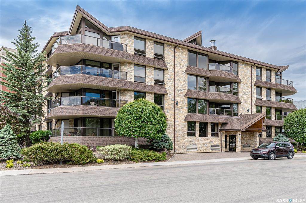 2309 Adelaide Street - Photo 1