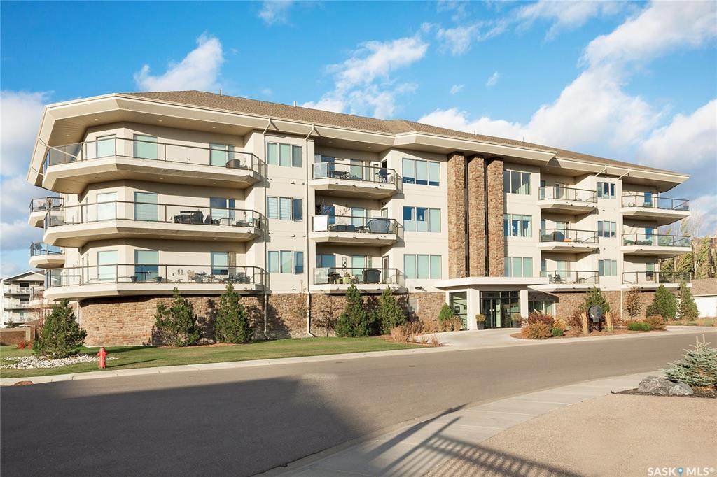 2800 Lakeview Drive - Photo 1