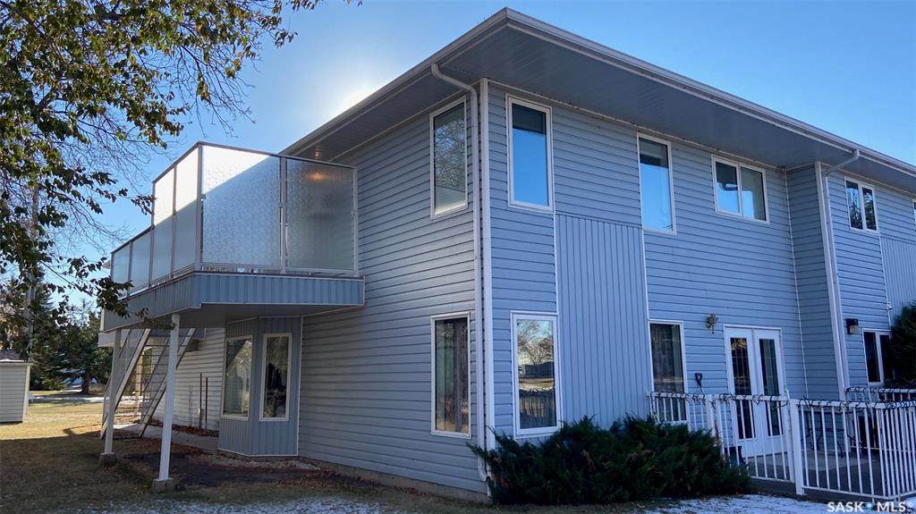 207 Gilbert Street - Photo 1