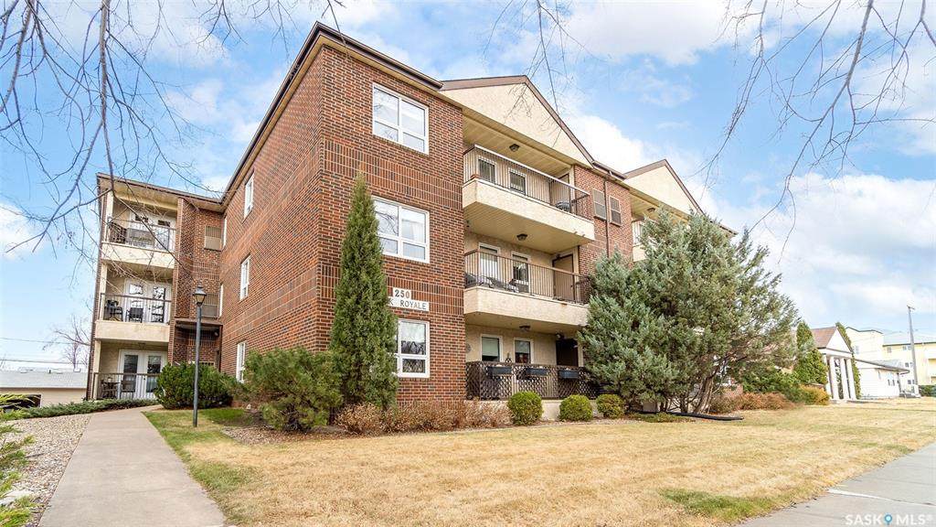 250 Athabasca Street - Photo 1
