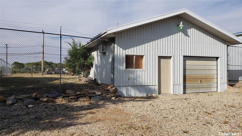 941 Edward Street - Photo 1
